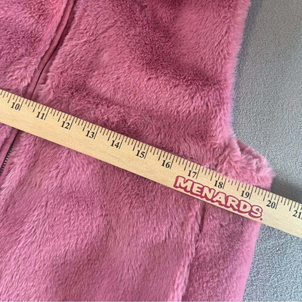 J Crew Women’s faux fur vest from J Crew size M - Picture 4 of 16